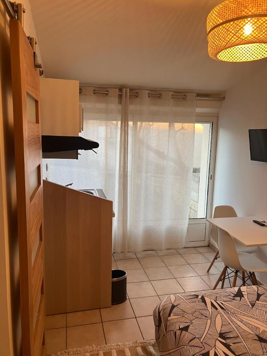 Le Nid Castries - Charmant Logement Complet Et Equipe Centre Castries Proche Montpellier المظهر الخارجي الصورة